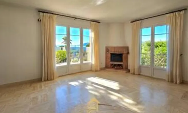 Недвижимость Villa Croix des Gardes: 12