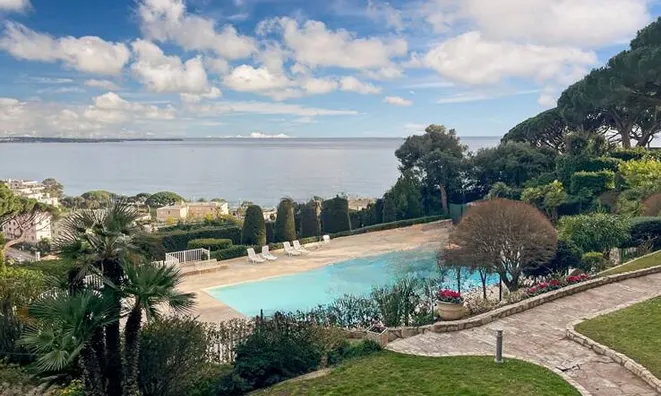 Недвижимость Villa Croix des Gardes: 1