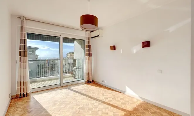 Недвижимость Villa Petit Juas: 7