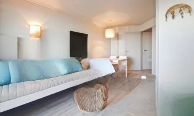 Недвижимость Villa Croix des Gardes: 2