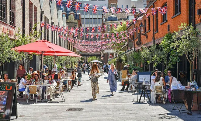 Недвижимость Cadogan Court, Draycott Avenue: 24