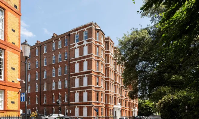 Недвижимость Cheyne Walk: 13