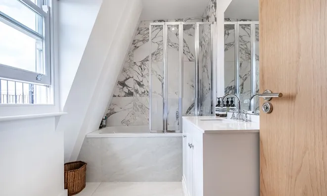 Недвижимость Fulham Road: 7