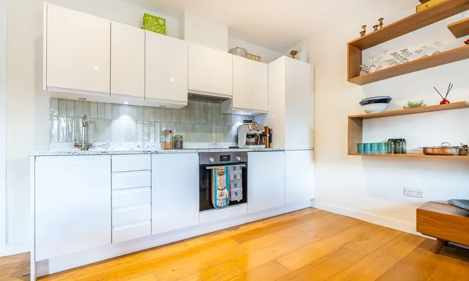 Недвижимость Fulham Road: 17