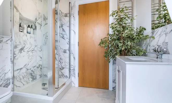 Недвижимость Fulham Road: 23