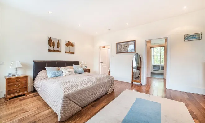 Недвижимость Cathcart Road: 6