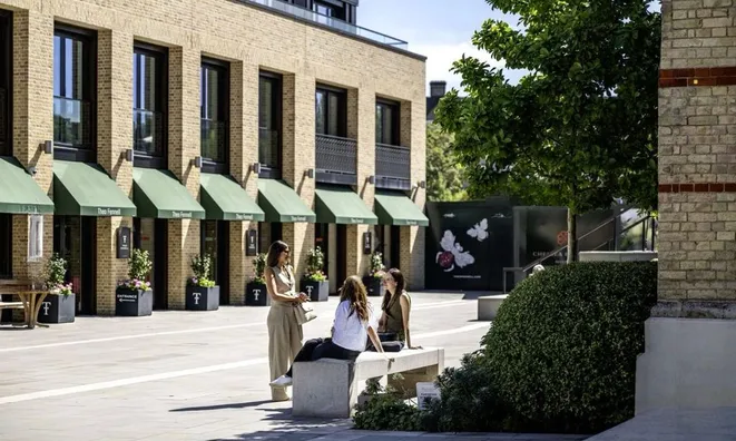 Недвижимость Whistler Square: 13