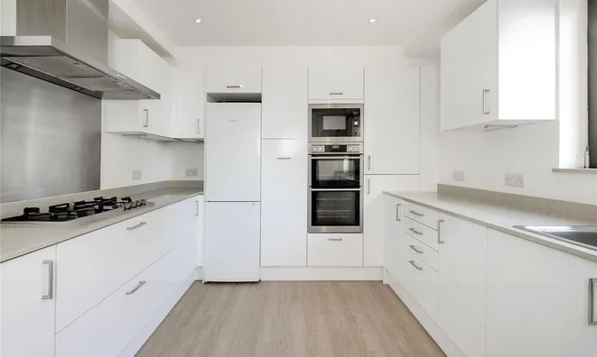 Недвижимость Petyward: 1