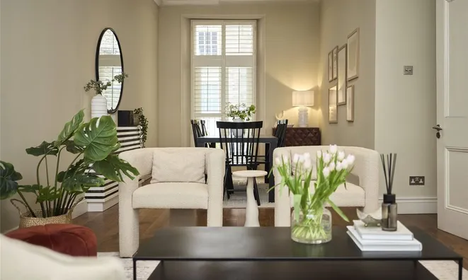 Недвижимость Langton Street: 18