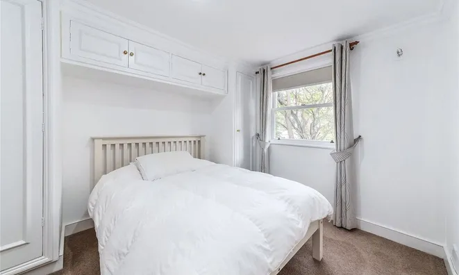 Недвижимость Finborough Road: 9