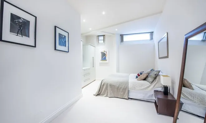 Недвижимость Roland Gardens, South Kensington: 5