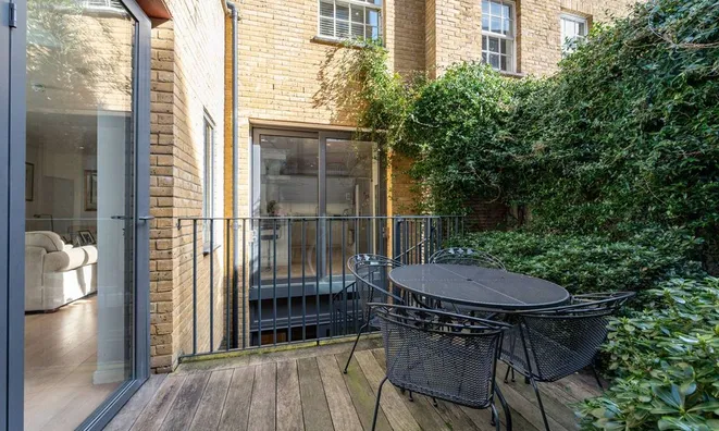 Недвижимость Roland Way, South Kensington: 4