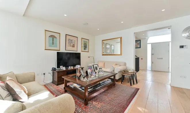 Недвижимость Roland Way, South Kensington: 5