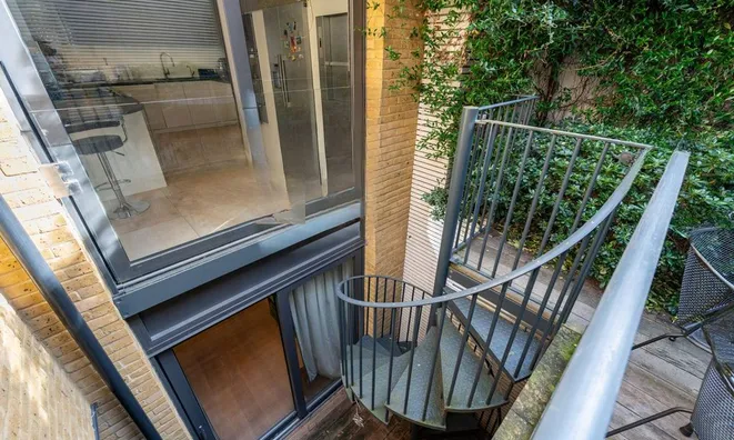 Недвижимость Roland Way, South Kensington: 13