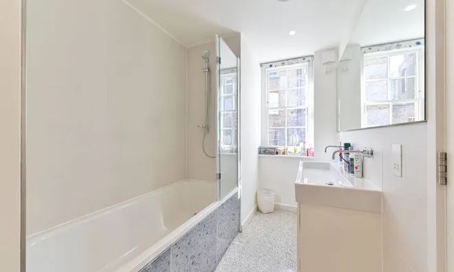 Недвижимость Roland Way, South Kensington: 23