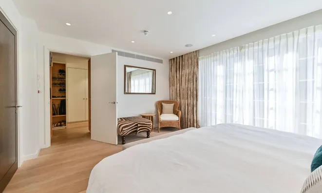 Недвижимость Roland Way, South Kensington: 38