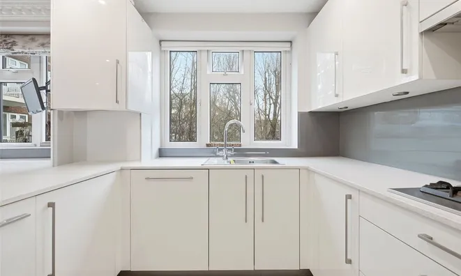 Недвижимость Wiltshire Close: 18