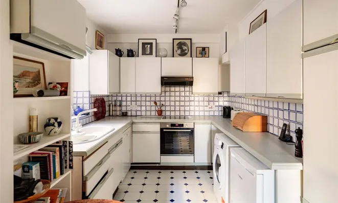 Недвижимость Swan Court, Chelsea Manor Street, Chelsea: 3