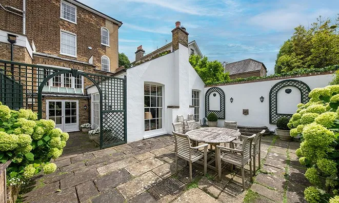 Недвижимость Netherton Grove: 1