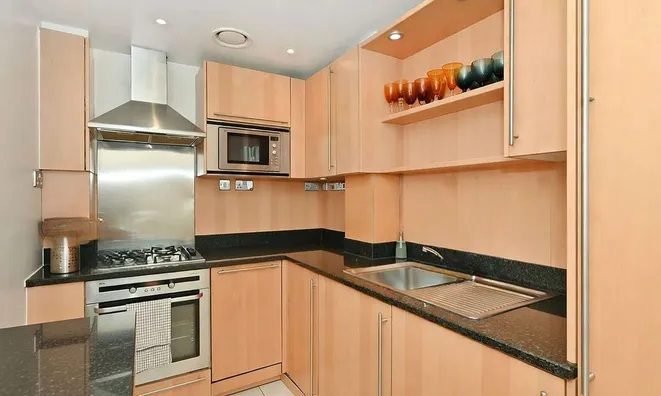 Недвижимость Coleridge Gardens: 8