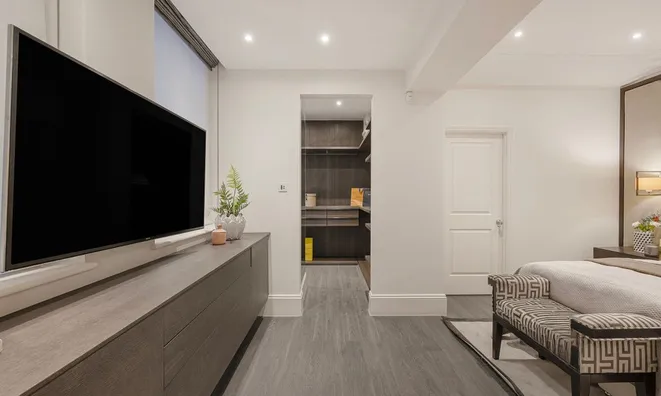 Недвижимость Hans Road: 17