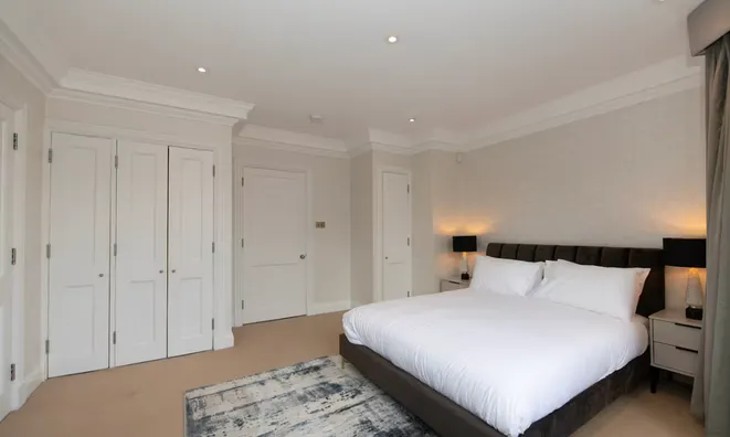 Недвижимость Egerton Gardens: 5