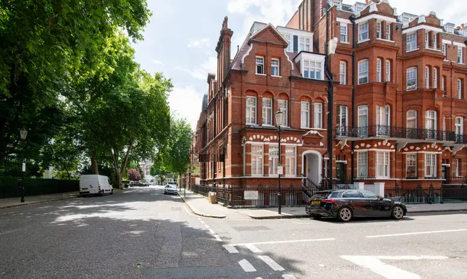 Недвижимость Egerton Gardens: 13