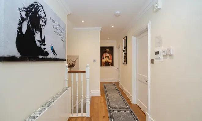 Недвижимость Egerton Gardens: 16