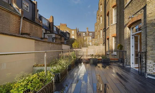 Недвижимость Tite Street: 13