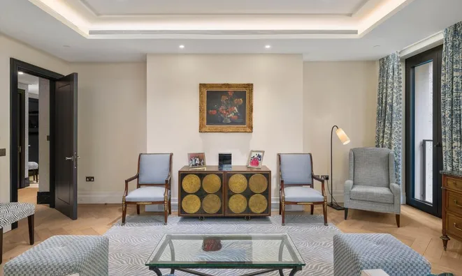 Недвижимость Whistler Square: 7