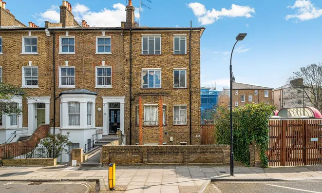 Недвижимость Cathnor Road: 6