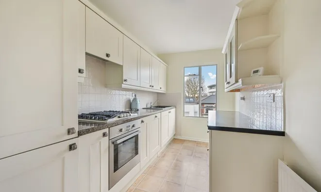 Недвижимость Cathnor Road: 9