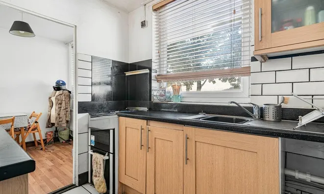 Недвижимость Flaxman Road: 5