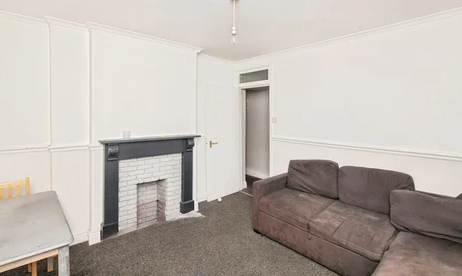 Недвижимость Albion Avenue: 14