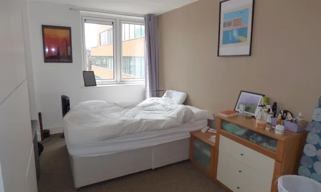 Недвижимость Commercial Road: 14