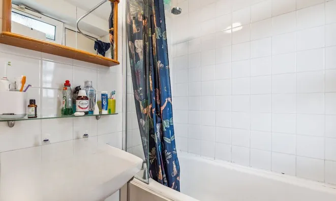 Недвижимость Watford Close, Battersea Park: 1