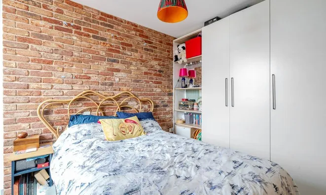 Недвижимость Warple Way, Acton: 2