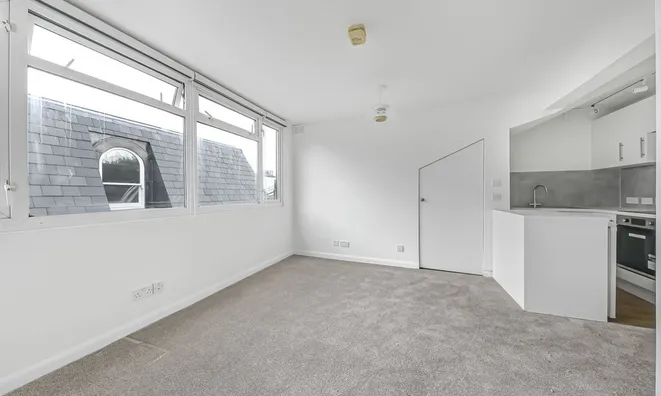 Недвижимость 3 Adamson Road: 7