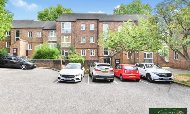 Недвижимость Diploma Avenue, East Finchley: 4