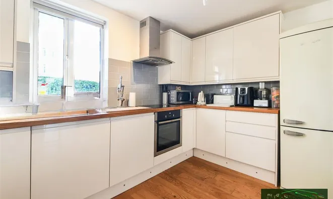 Недвижимость Diploma Avenue, East Finchley: 6