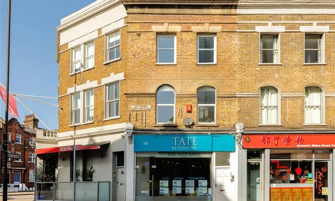 Недвижимость Battersea Park Road: 4