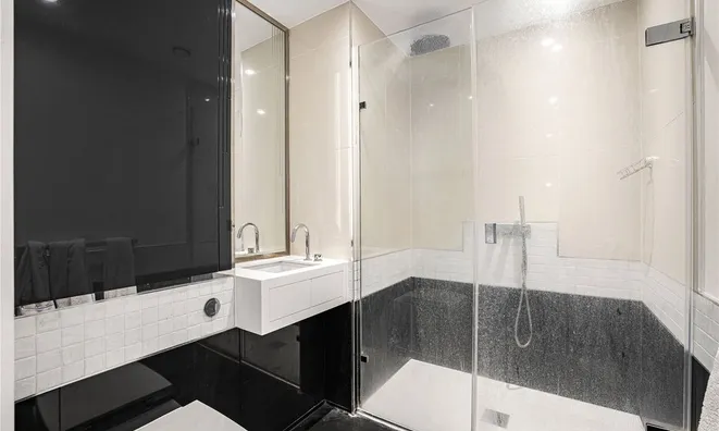 Недвижимость Eagle Point, City Road: 14