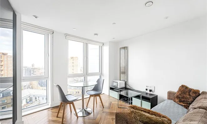 Недвижимость Eagle Point, City Road: 16