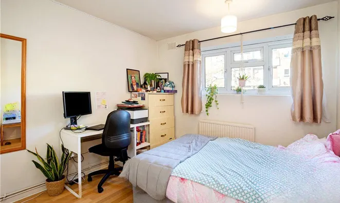 Недвижимость Bedser Court, Clarence Walk: 4