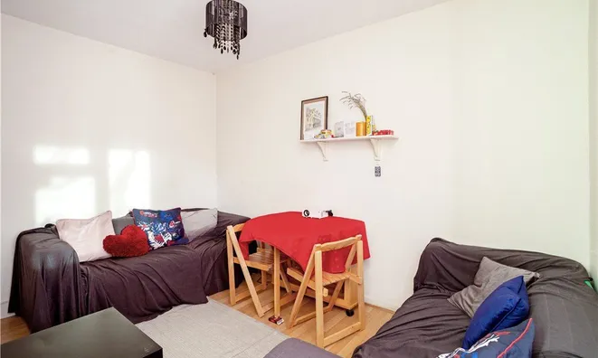 Недвижимость Bedser Court, Clarence Walk: 9