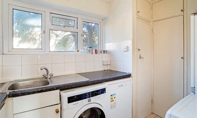 Недвижимость Bedser Court, Clarence Walk: 10