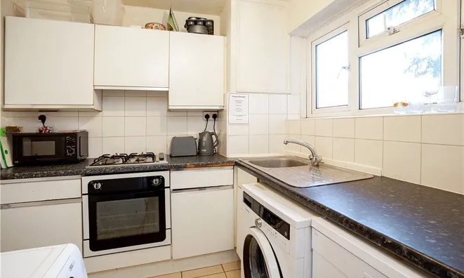 Недвижимость Bedser Court, Clarence Walk: 12