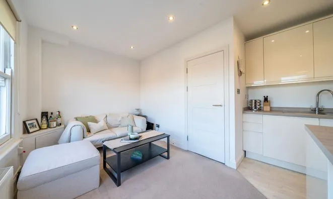 Недвижимость St Johns Hill, Battersea: 4