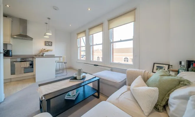 Недвижимость St Johns Hill, Battersea: 6