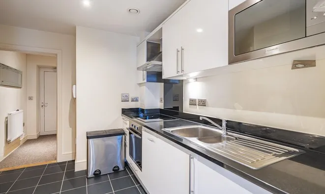 Недвижимость Printers Road, Stockwell: 3